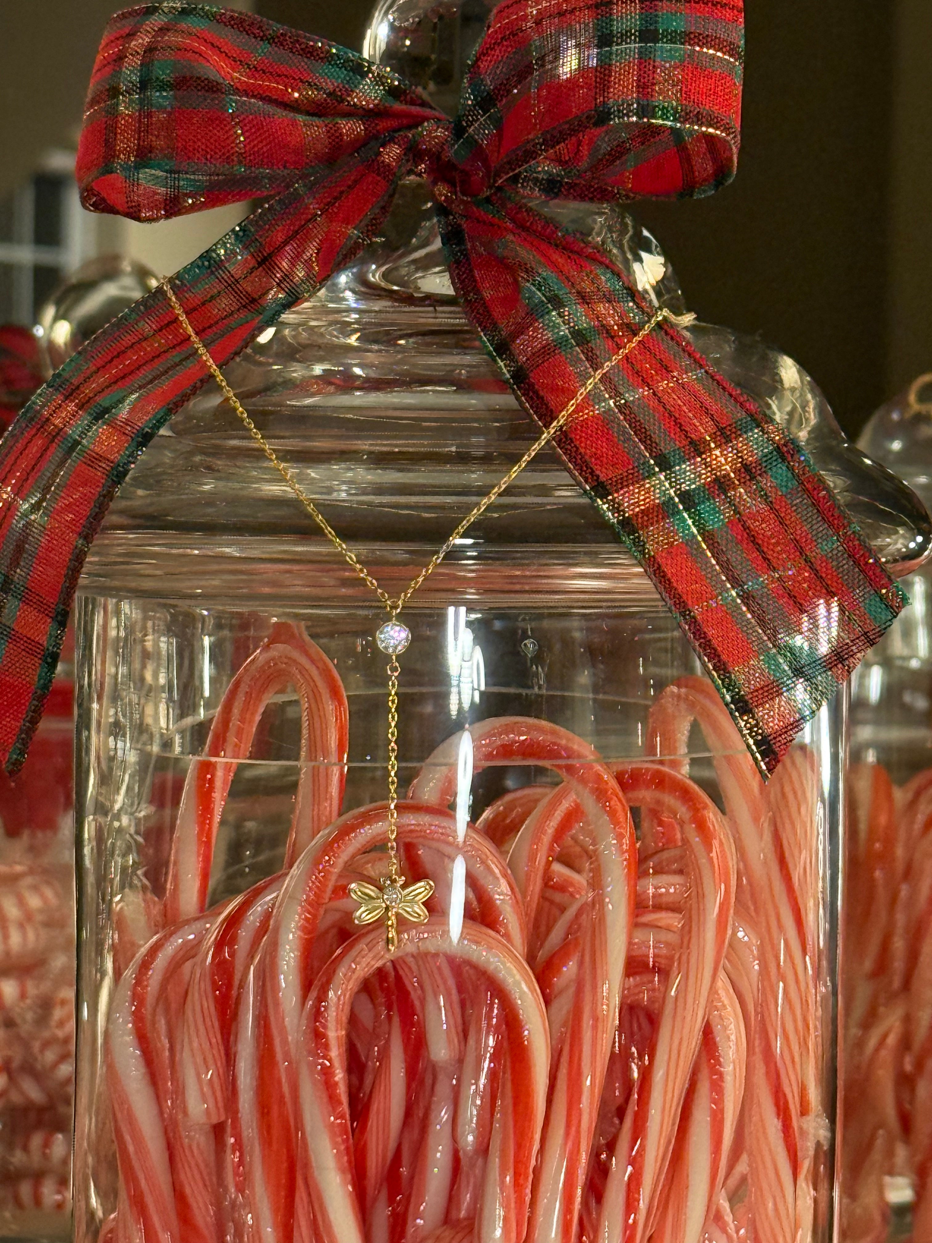 Dragonfly Drop Lariat