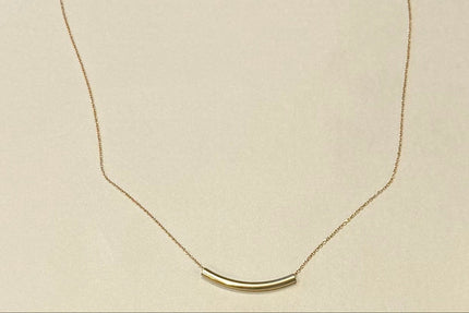 The Bar Necklace